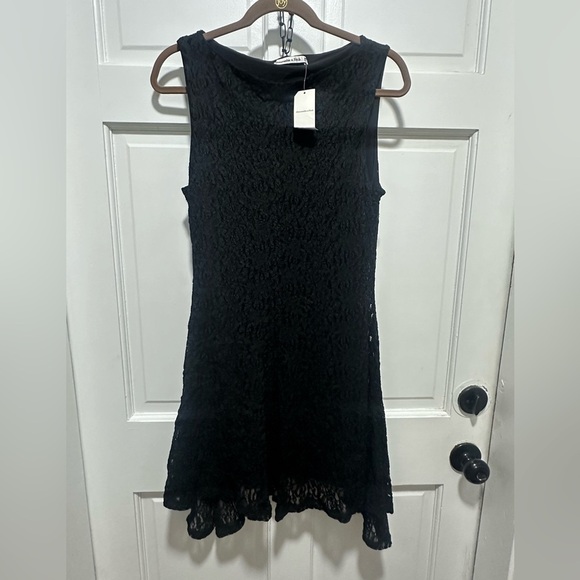 Abercrombie and Fitch Slash Lace Mini Dress NWT Size M (selling online) whimsy - Picture 2 of 5